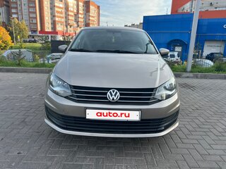 2018 Volkswagen Polo V Рестайлинг, бежевый, 1100000 рублей, вид 1