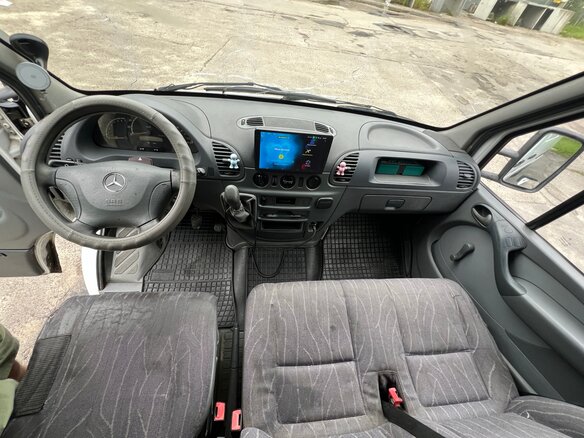 2002 Mercedes-Benz Sprinter Classic, белый, 750000 рублей - вид 12