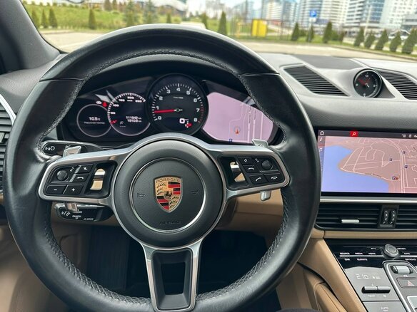 2021 Porsche Cayenne III, белый, 6000000 рублей - вид 9