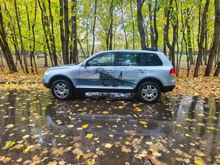2003 Volkswagen Touareg I, серебристый, 850000 рублей, вид 2