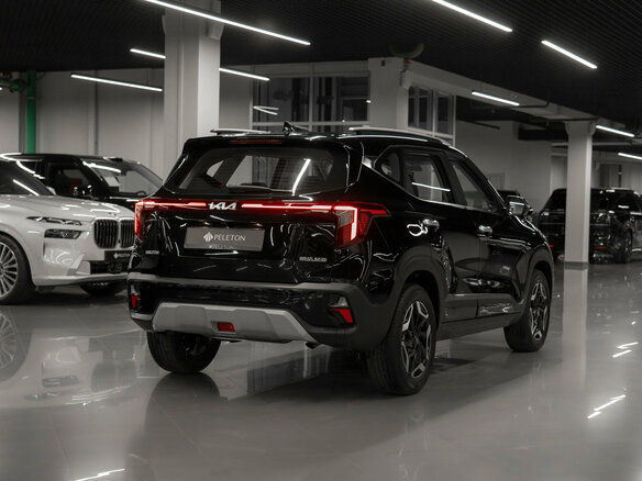 2026 Kia Seltos I Рестайлинг, чёрный, 3030000 рублей - вид 4