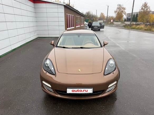 2012 Porsche Panamera 4S I, коричневый, 2990000 рублей - вид 3
