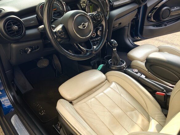 2017 Mini Hatch Cooper S III (F55/F56), синий, 1760000 рублей - вид 14