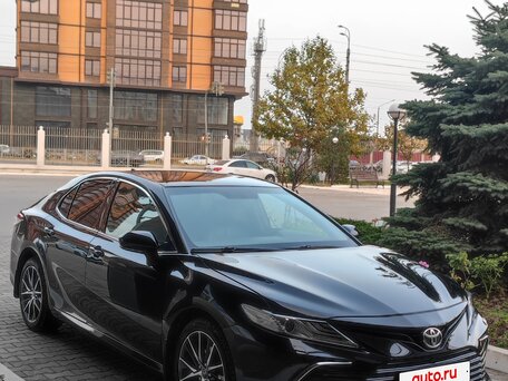 2021 Toyota Camry VIII (XV70), чёрный, 1800000 рублей, вид 2