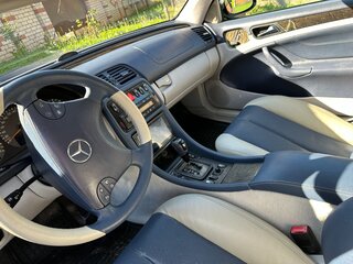 2001 Mercedes-Benz CLK-Класс 230 I (W208) Рестайлинг, чёрный, 410000 рублей, вид 2