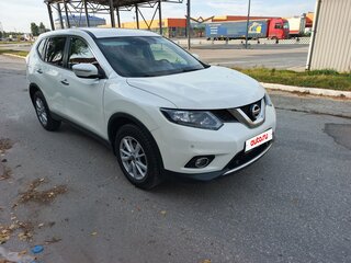 2017 Nissan X-Trail III, белый, 1750000 рублей, вид 3