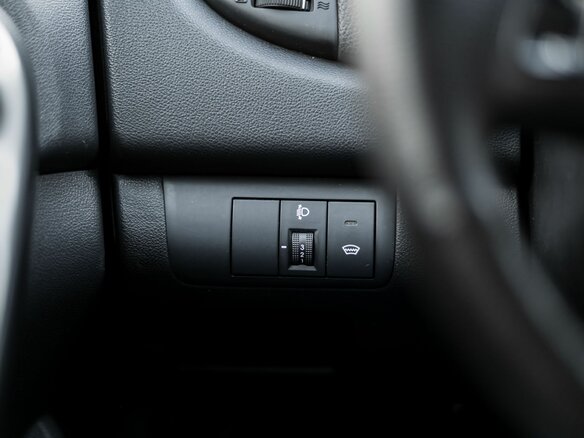 2011 Kia Cerato 6-speed II, красный, 525000 рублей - вид 9