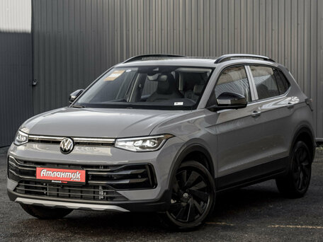 Volkswagen Tharu XR