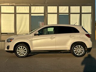 2014 Mitsubishi ASX I Рестайлинг, белый, 1249000 рублей, вид 3
