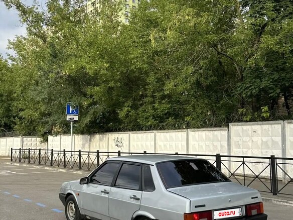 2001 Lada (ВАЗ) 21099, серебристый, 135000 рублей - вид 4