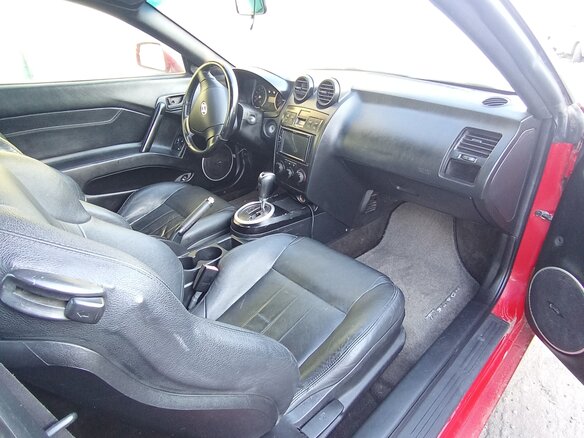 2002 Hyundai Tiburon II (GK), красный, 250000 рублей - вид 4
