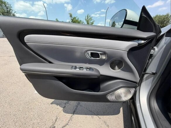2026 Changan Qiyuan A06 28.39 kWh, серебристый, 2970000 рублей - вид 15