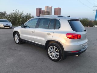 2012 Volkswagen Tiguan I Рестайлинг, серебристый, 1250000 рублей, вид 4