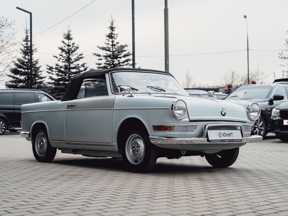 1965 BMW 700, голубой - вид 4