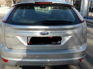 2008 Ford Focus II Рестайлинг, серебристый, 520000 рублей, вид 4