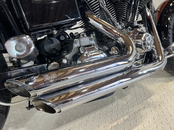 2009 Harley-Davidson Fat Bob, пурпурный, 810000 рублей - вид 19