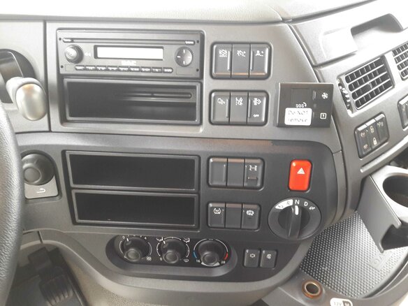 2016 DAF XF, белый, 7454640 рублей - вид 5