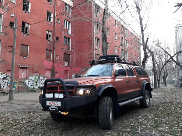 1999 Dodge Dakota II, оранжевый - вид 23
