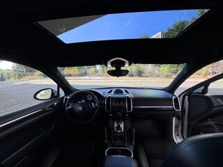 2013 Porsche Cayenne S II (958), белый, 2050000 рублей, вид 4