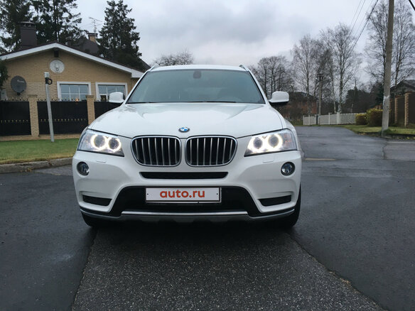 2011 BMW X3 28i xDrive II (F25), белый, 1999999 рублей