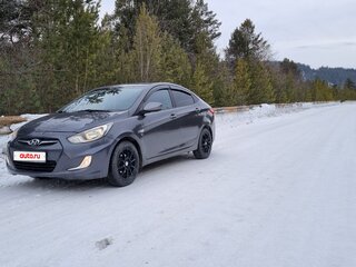 2012 Hyundai Solaris I, серый, 690000 рублей, вид 1