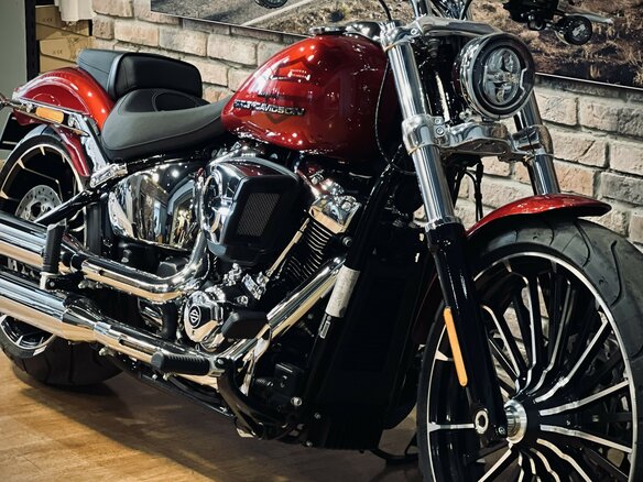 2025 Harley-Davidson Breakout, пурпурный, 3300000 рублей - вид 8