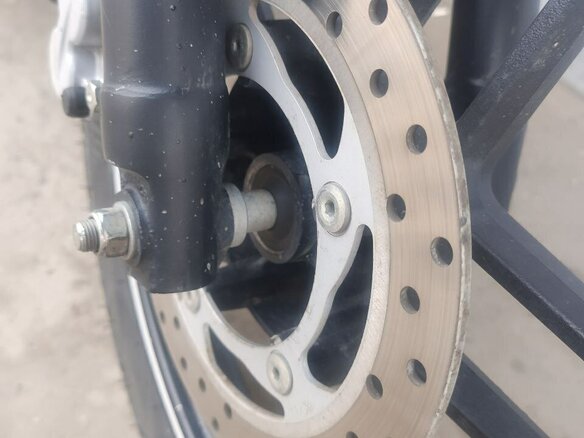 2017 Bajaj V 150, синий, 140000 рублей - вид 16