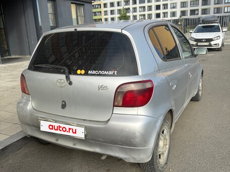 2001 Toyota Vitz I (P10), серый, 260000 рублей, вид 5