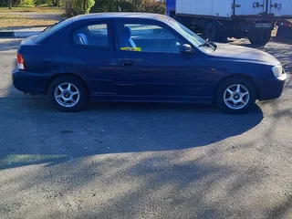2000 Hyundai Accent II, синий, 90000 рублей, вид 2