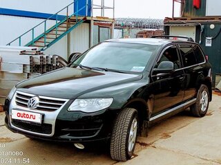 2010 Volkswagen Touareg I Рестайлинг, чёрный, 2000000 рублей, вид 2