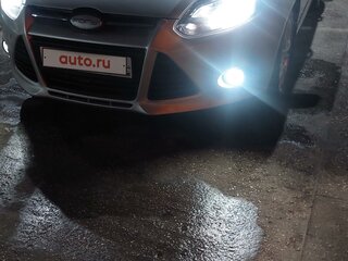 2013 Ford Focus III, серебристый, 1100000 рублей, вид 4