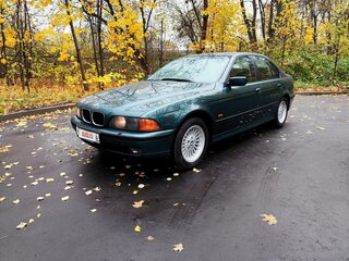 1997 BMW 5 серии 528i IV (E39), зелёный, 2500000 рублей, вид 1