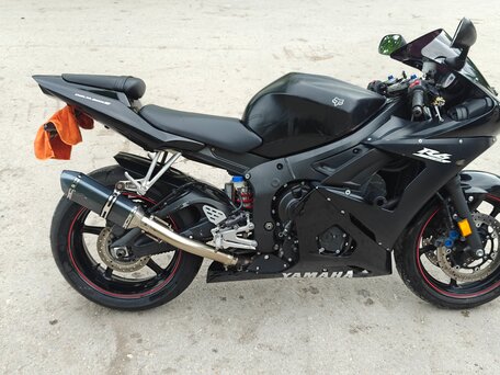 2006 Yamaha YZF-R6, чёрный, 450000 рублей, вид 4