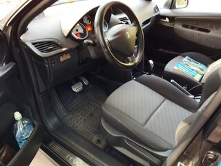 2010 Peugeot 207 I Рестайлинг, чёрный, 290000 рублей, вид 4