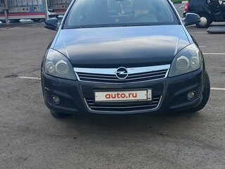 2010 Opel Astra H Рестайлинг, чёрный, 588000 рублей, вид 1
