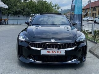 2017 Kia Stinger I, чёрный, 2450000 рублей, вид 3