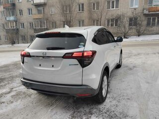 2020 Honda Vezel I, белый, 2300000 рублей, вид 4