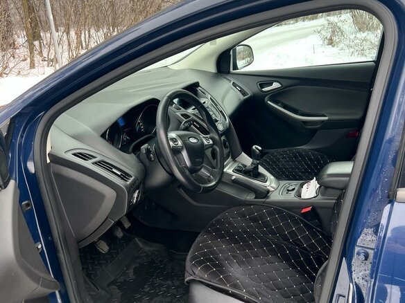2014 Ford Focus III, синий, 800000 рублей - вид 9