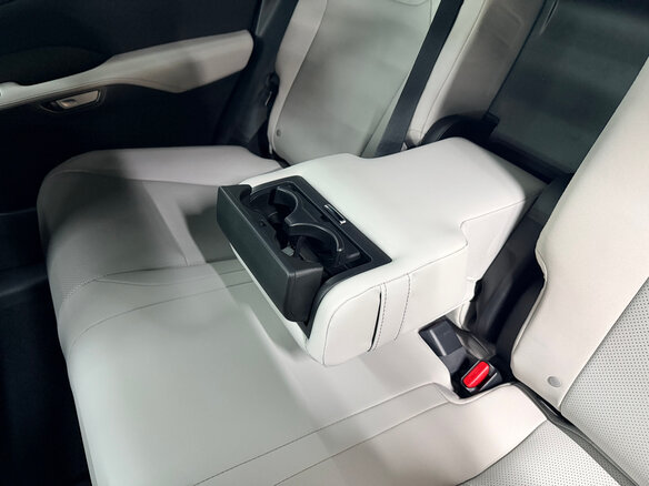 2023 Lexus RX 350 V, белый, 8755000 рублей - вид 10