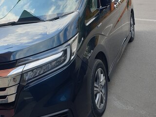 2019 Honda Stepwgn Spada V Рестайлинг, зелёный, 3150000 рублей, вид 1