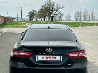 2021 Toyota Camry VIII (XV70) Рестайлинг, чёрный, 3630000 рублей, вид 5