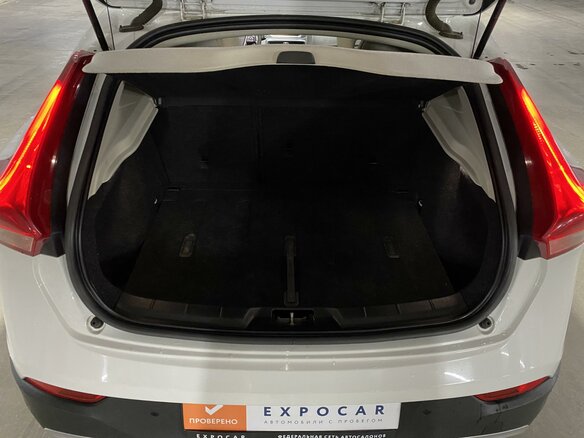 2014 Volvo V40 Cross Country I, белый - вид 17