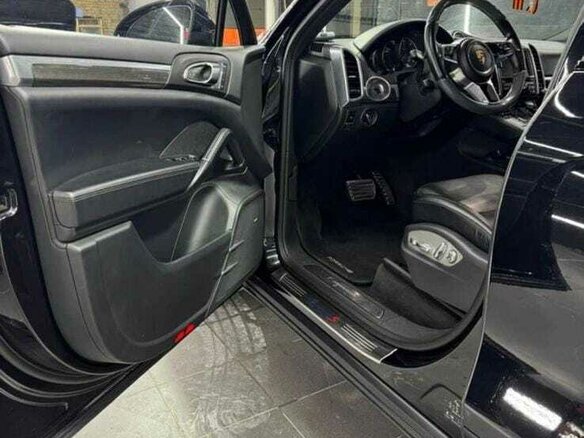 2014 Porsche Cayenne Diesel II Рестайлинг (958), чёрный - вид 22