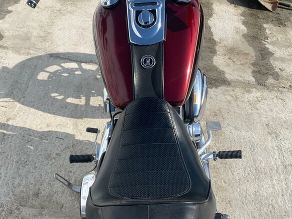 2014 Harley-Davidson Dyna Super Glide, пурпурный - вид 8