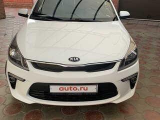 2017 Kia Rio IV, белый, 1150000 рублей, вид 1