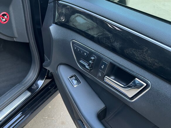 2010 Mercedes-Benz E-Класс 350 IV (W212, S212, C207), чёрный, 2050000 рублей - вид 14