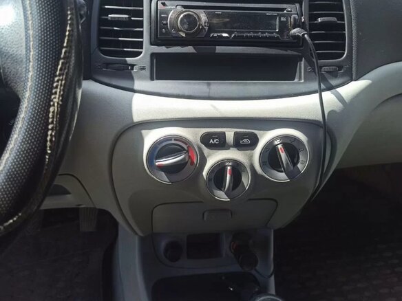 2008 Hyundai Verna II, голубой, 450000 рублей - вид 8