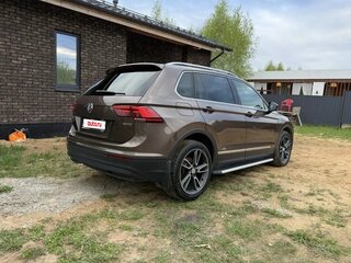 2018 Volkswagen Tiguan II, коричневый, 2390000 рублей, вид 5
