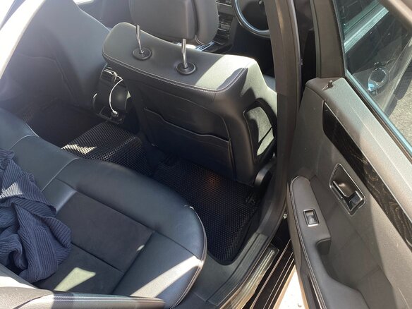 2010 Mercedes-Benz E-Класс 250 5G-Tronic IV (W212, S212, C207), чёрный, 1800000 рублей - вид 16