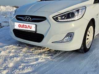 2014 Hyundai Solaris I, белый, 1199000 рублей, вид 3